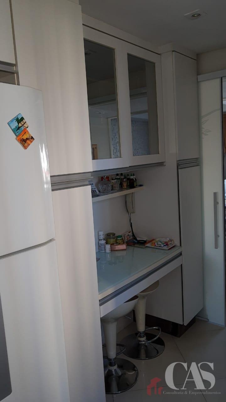 Apartamento à venda com 3 quartos, 96m² - Foto 5