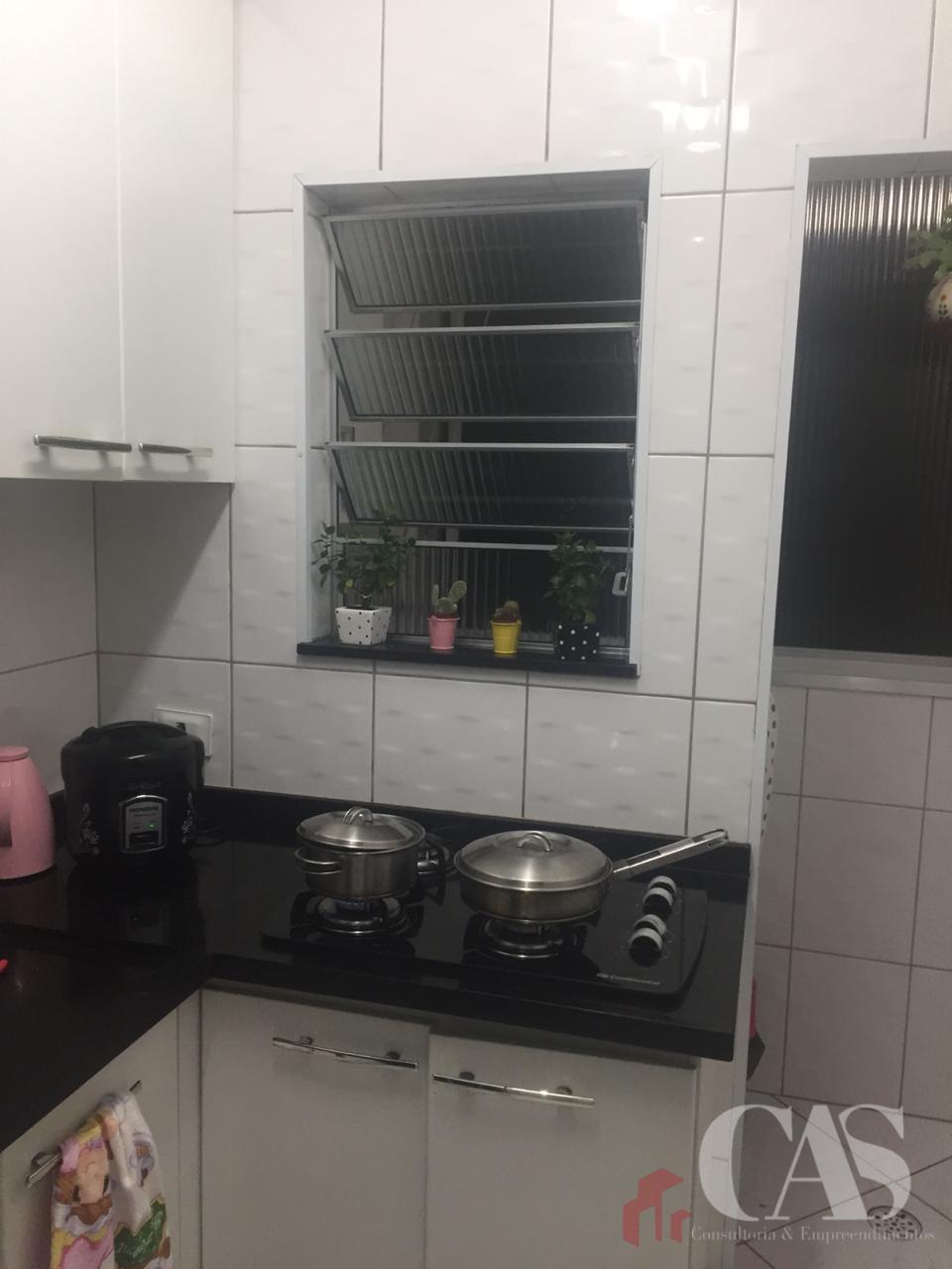 Apartamento à venda com 2 quartos, 50m² - Foto 3