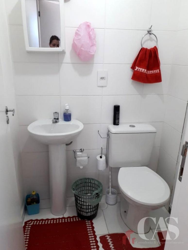 Apartamento à venda com 2 quartos, 45m² - Foto 12