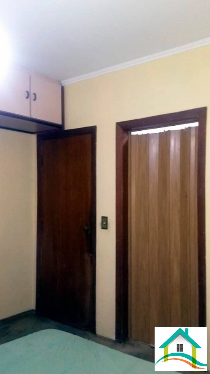 Casa à venda com 3 quartos, 200m² - Foto 13