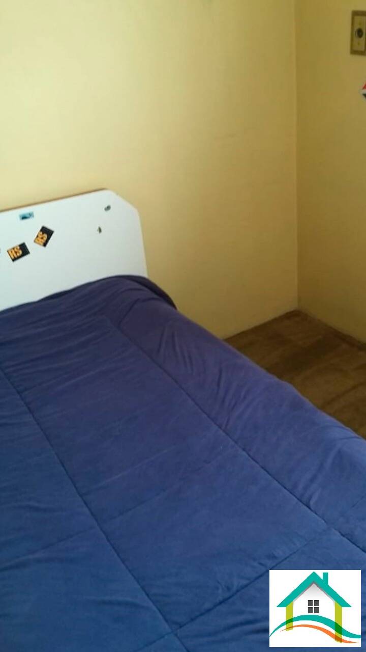 Casa à venda com 3 quartos, 200m² - Foto 14