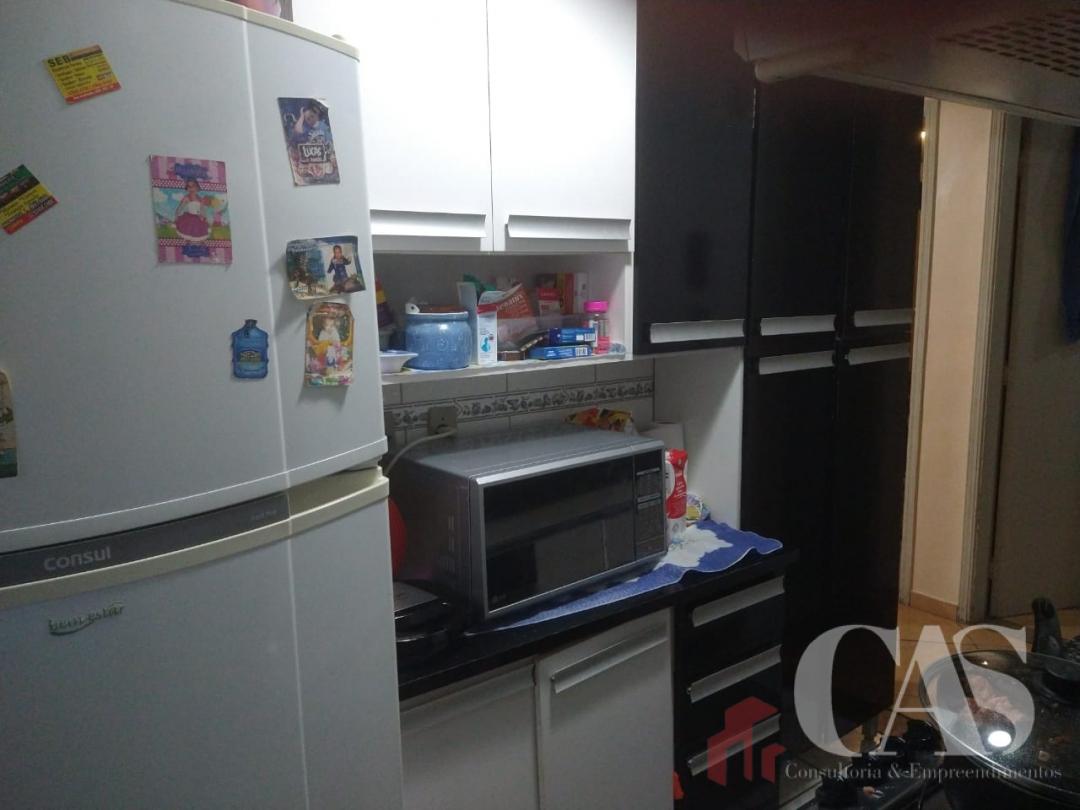 Apartamento à venda com 2 quartos, 55m² - Foto 3