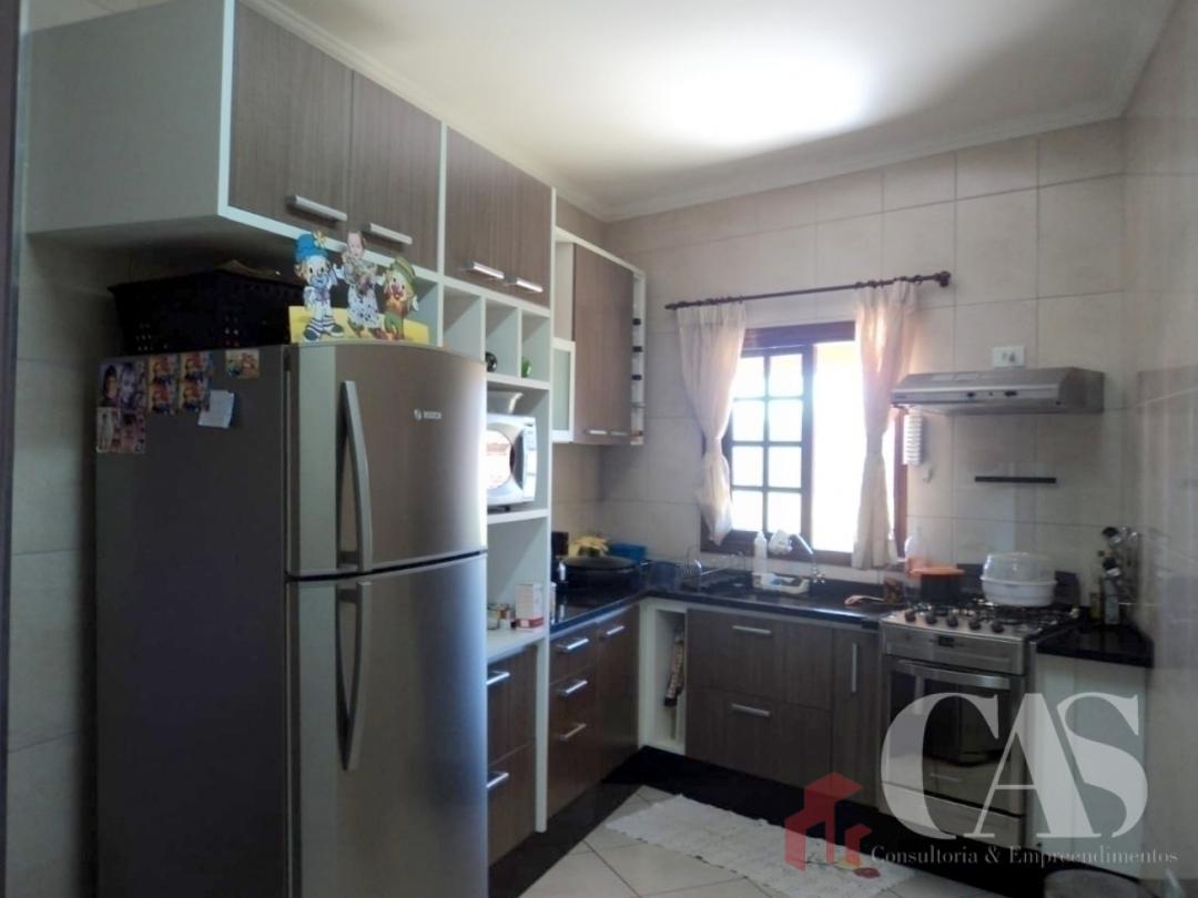 Apartamento à venda com 2 quartos, 56m² - Foto 2