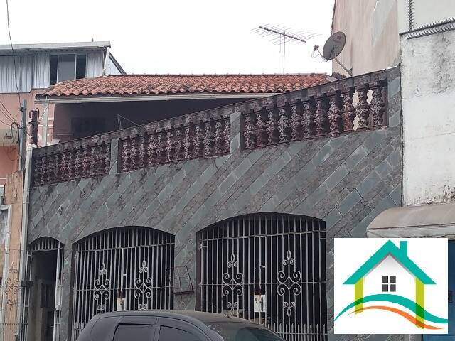 Sobrado à venda com 3 quartos, 210m² - Foto 1