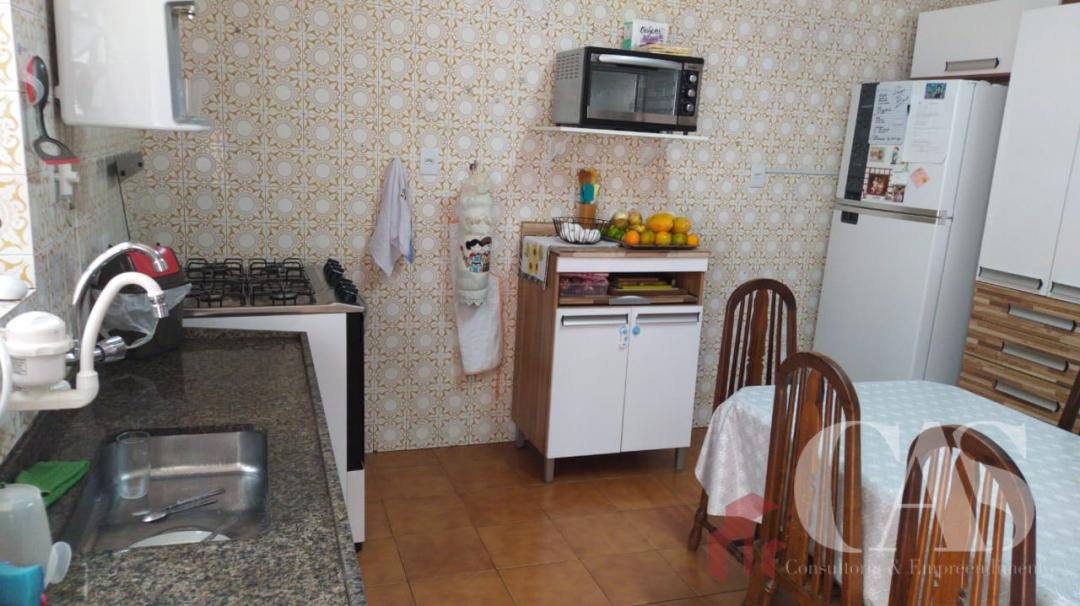 Sobrado à venda com 3 quartos, 180m² - Foto 8