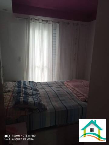 Apartamento à venda com 2 quartos, 64m² - Foto 2