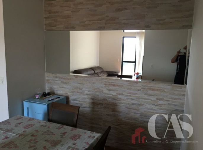 Apartamento à venda com 2 quartos, 60m² - Foto 2