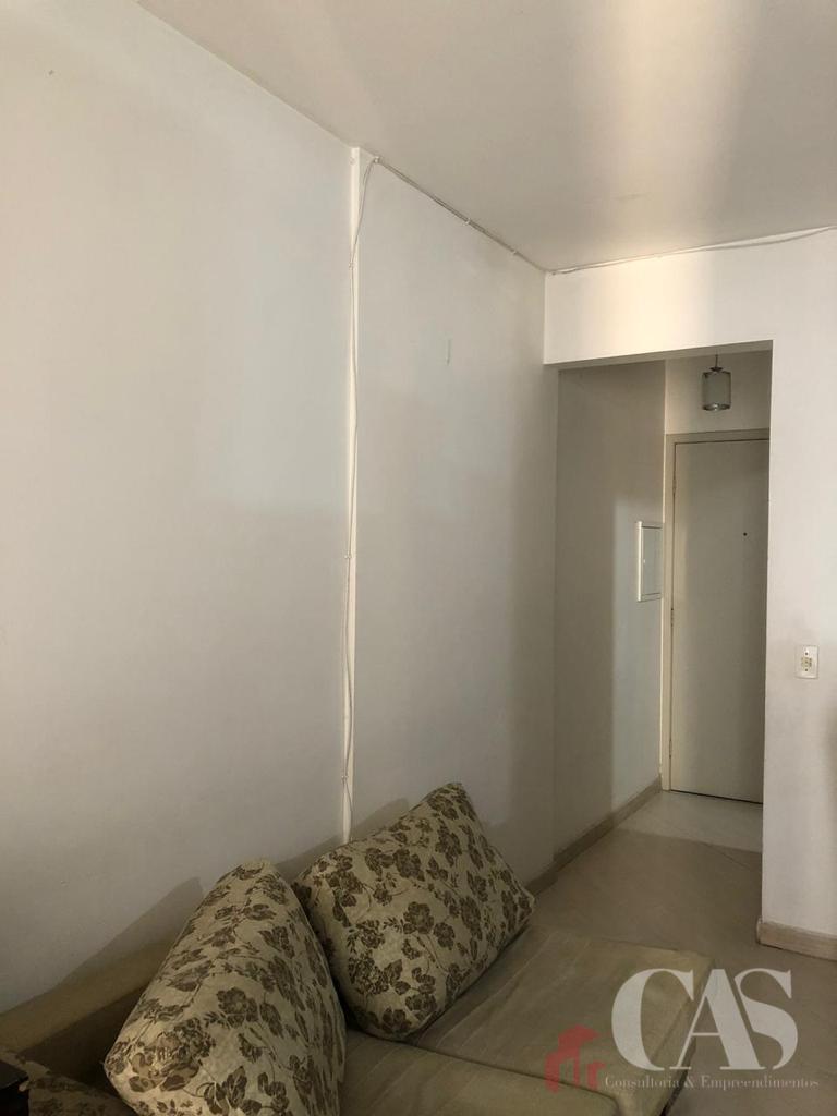 Apartamento à venda com 2 quartos, 60m² - Foto 5