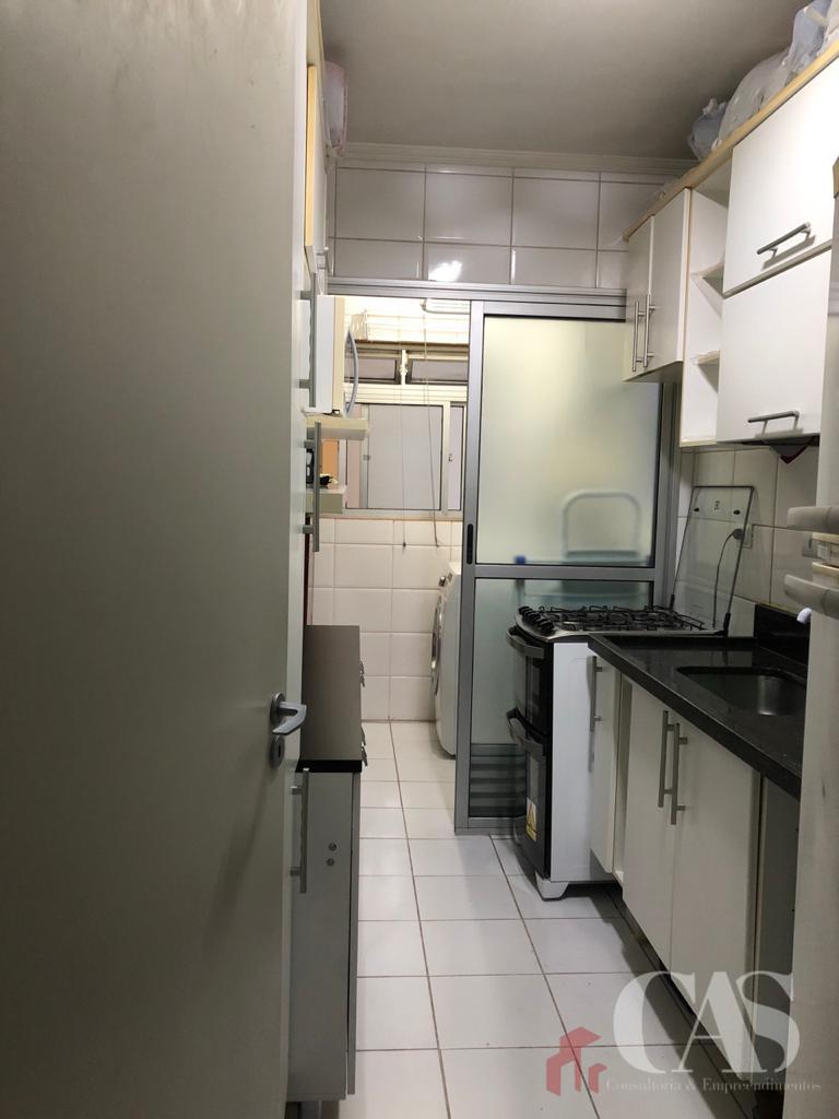 Apartamento à venda com 2 quartos, 60m² - Foto 1