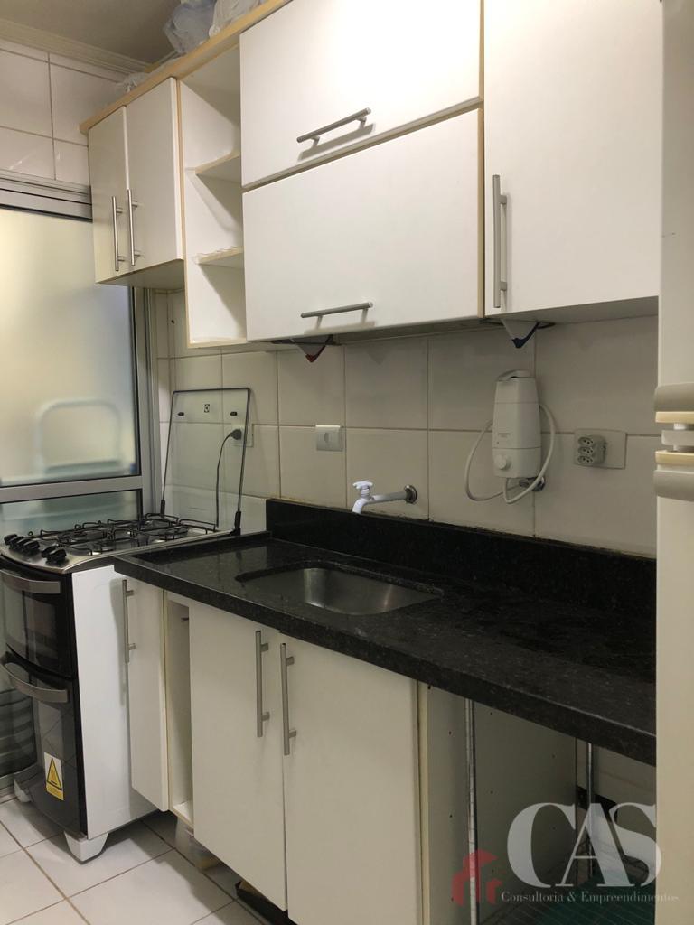 Apartamento à venda com 2 quartos, 60m² - Foto 2