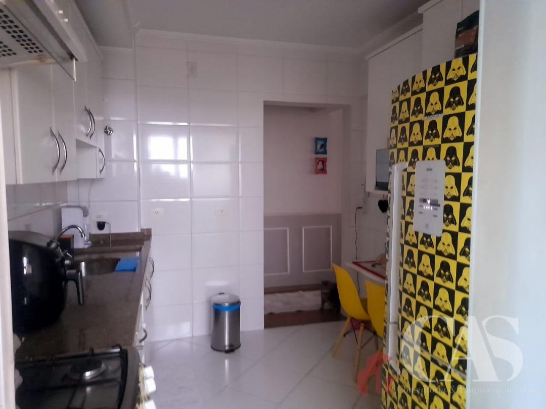 Apartamento à venda com 3 quartos, 74m² - Foto 7