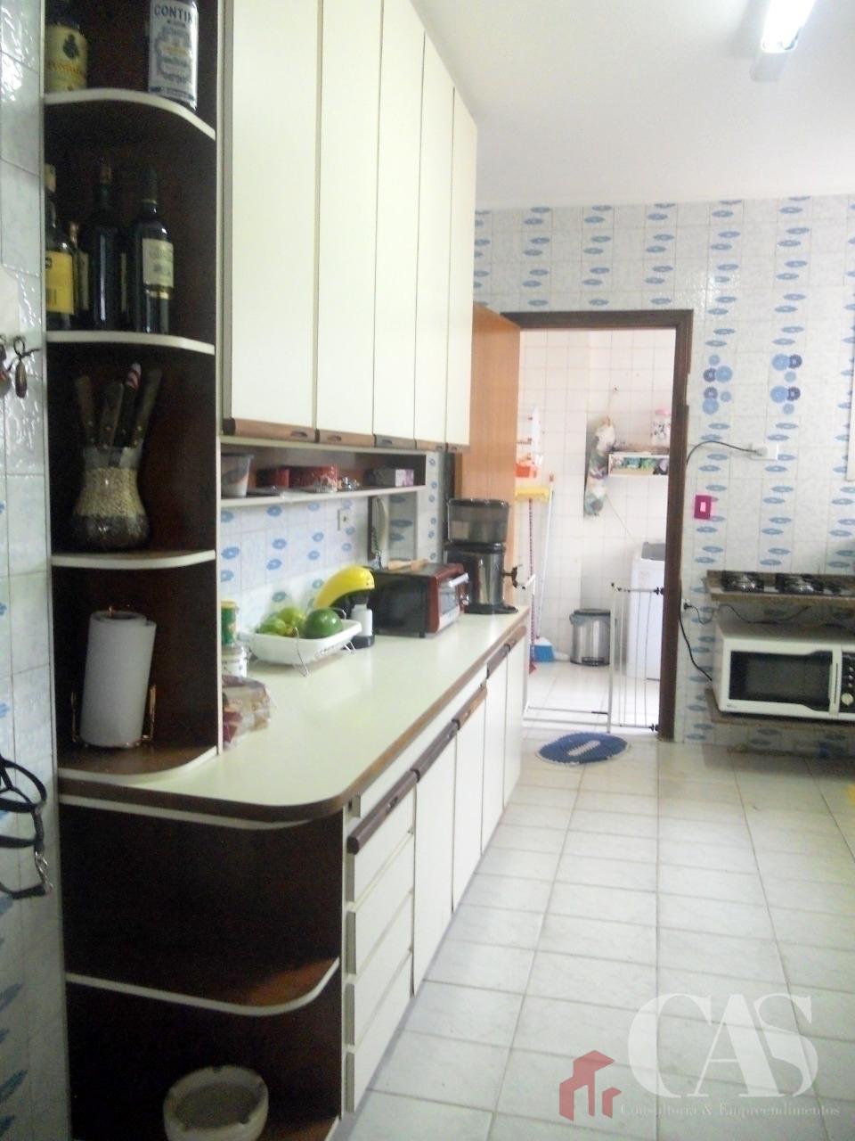 Apartamento à venda com 3 quartos, 108m² - Foto 8