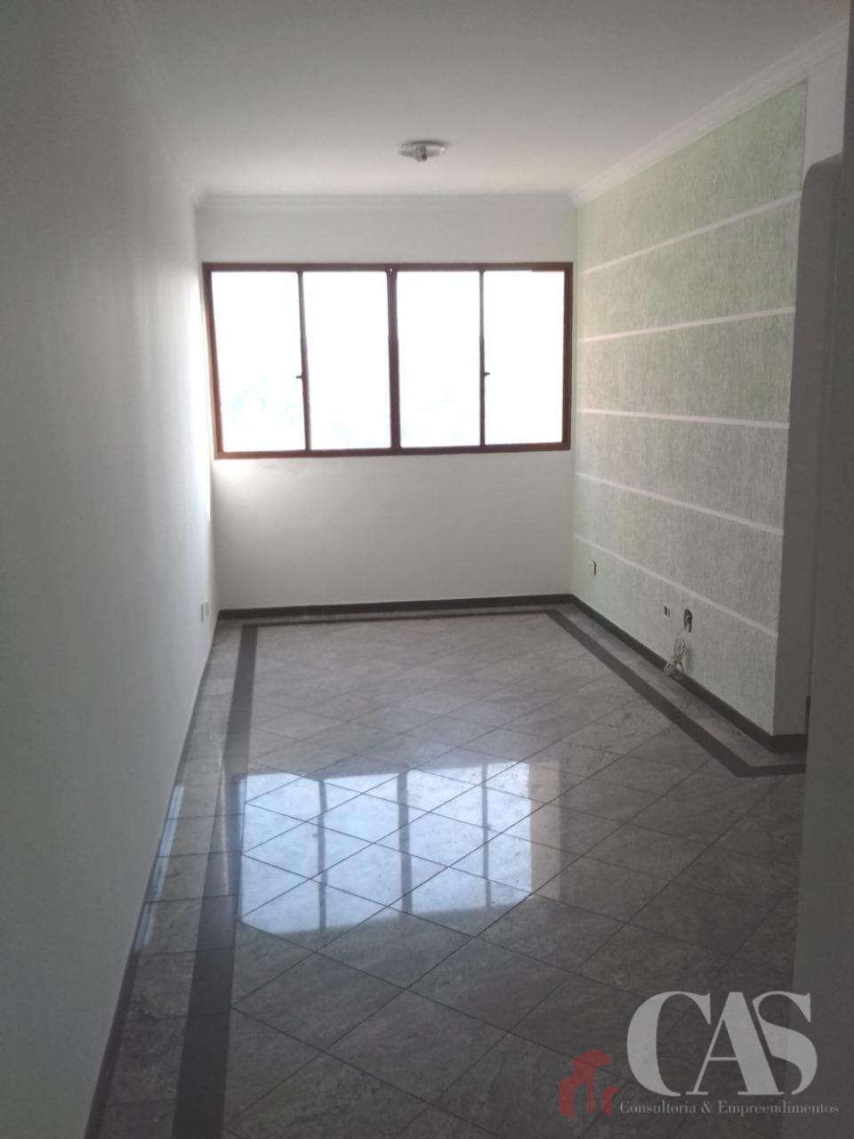 Apartamento à venda com 3 quartos, 67m² - Foto 2