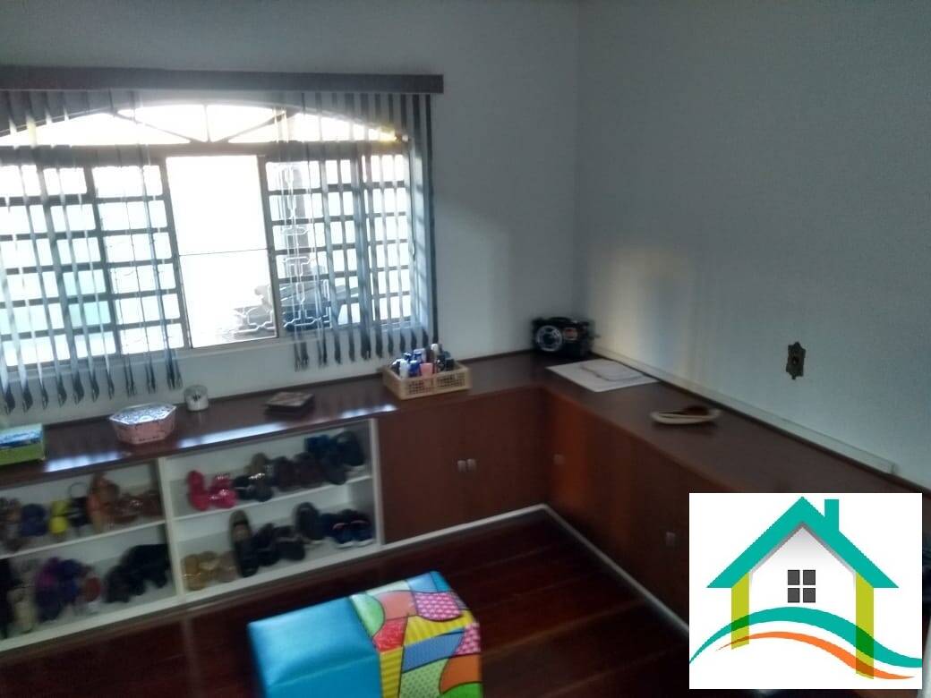 Sobrado à venda com 2 quartos, 140m² - Foto 18