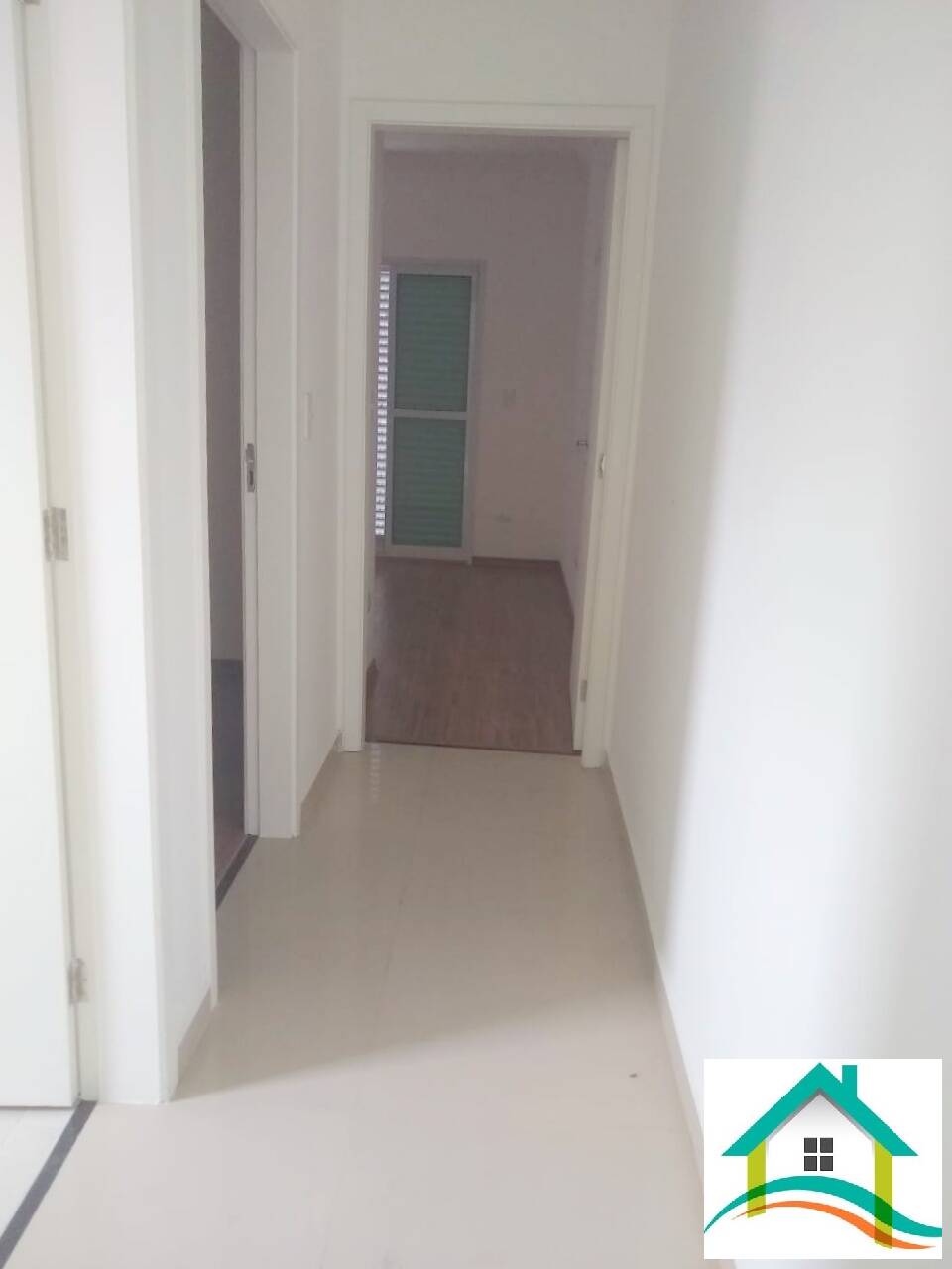 Apartamento à venda com 2 quartos, 75m² - Foto 9