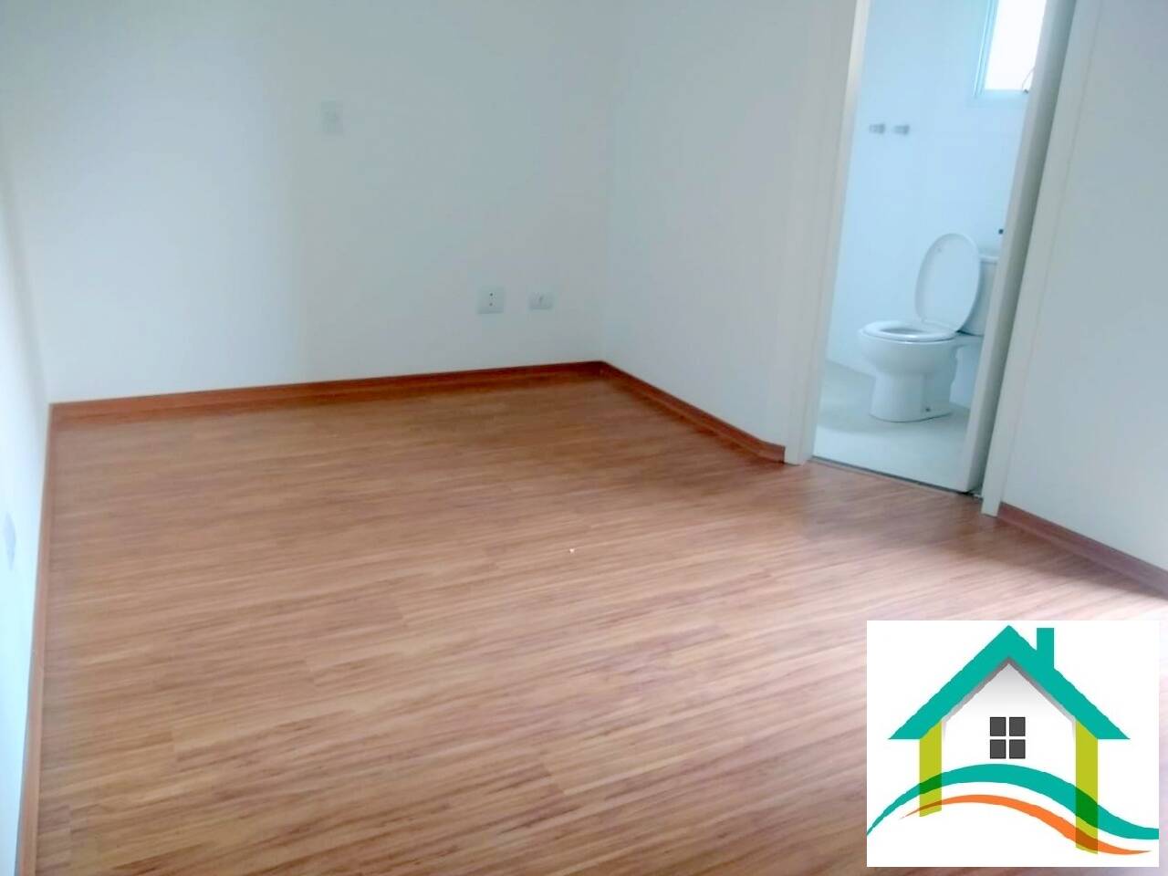 Apartamento à venda com 2 quartos, 75m² - Foto 11