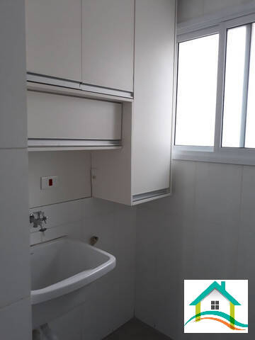 Apartamento à venda com 2 quartos, 60m² - Foto 14