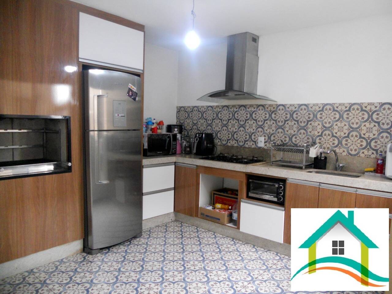 Apartamento à venda com 3 quartos, 88m² - Foto 1