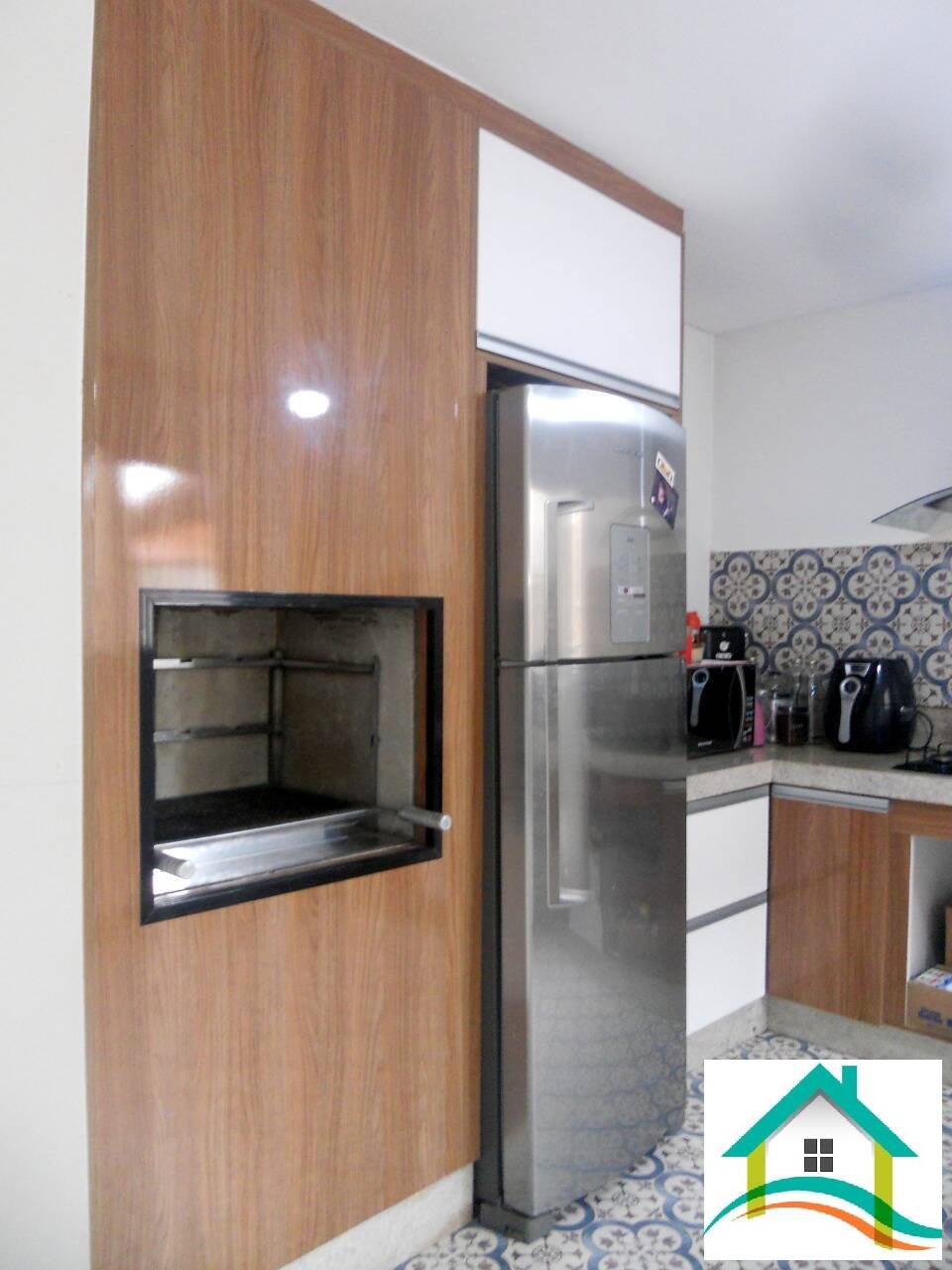 Apartamento à venda com 3 quartos, 88m² - Foto 2