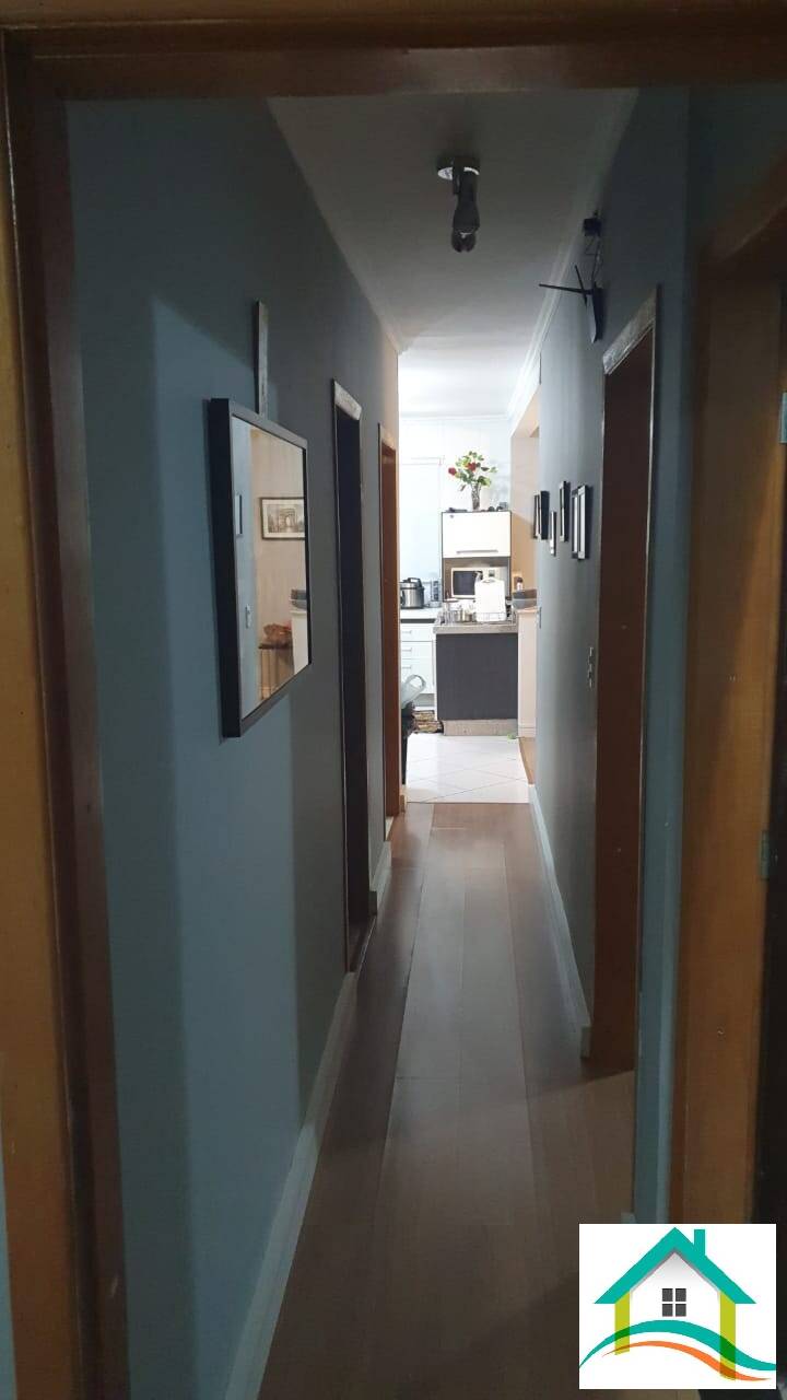 Casa à venda com 2 quartos, 110m² - Foto 9