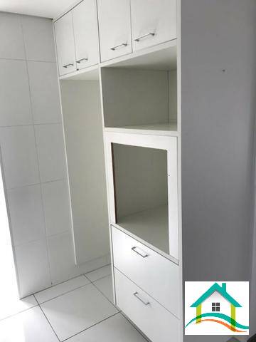 Apartamento à venda com 2 quartos, 48m² - Foto 4