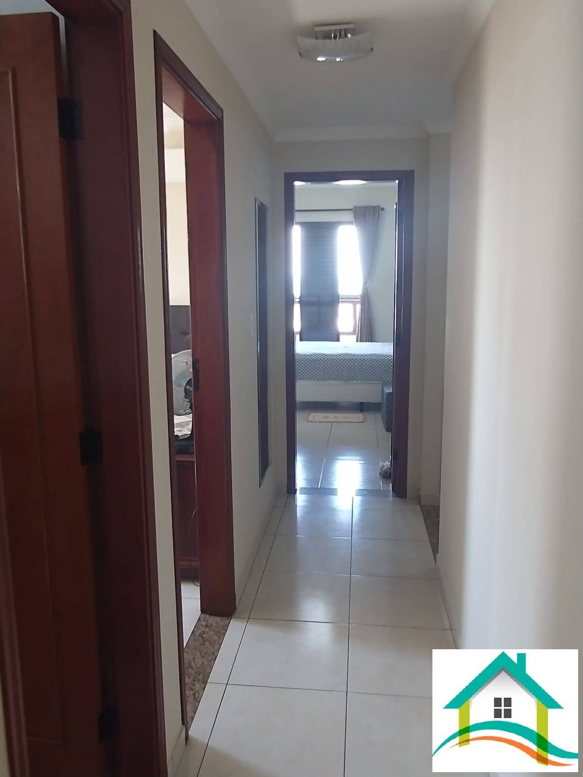 Apartamento à venda com 3 quartos, 110m² - Foto 9