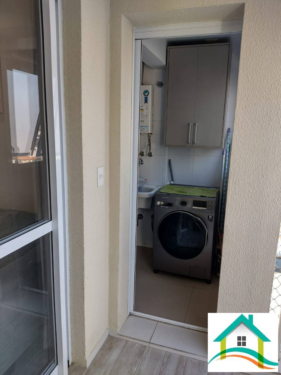 Apartamento à venda com 2 quartos, 64m² - Foto 20