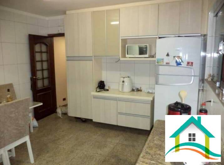 Sobrado à venda com 2 quartos, 147m² - Foto 5