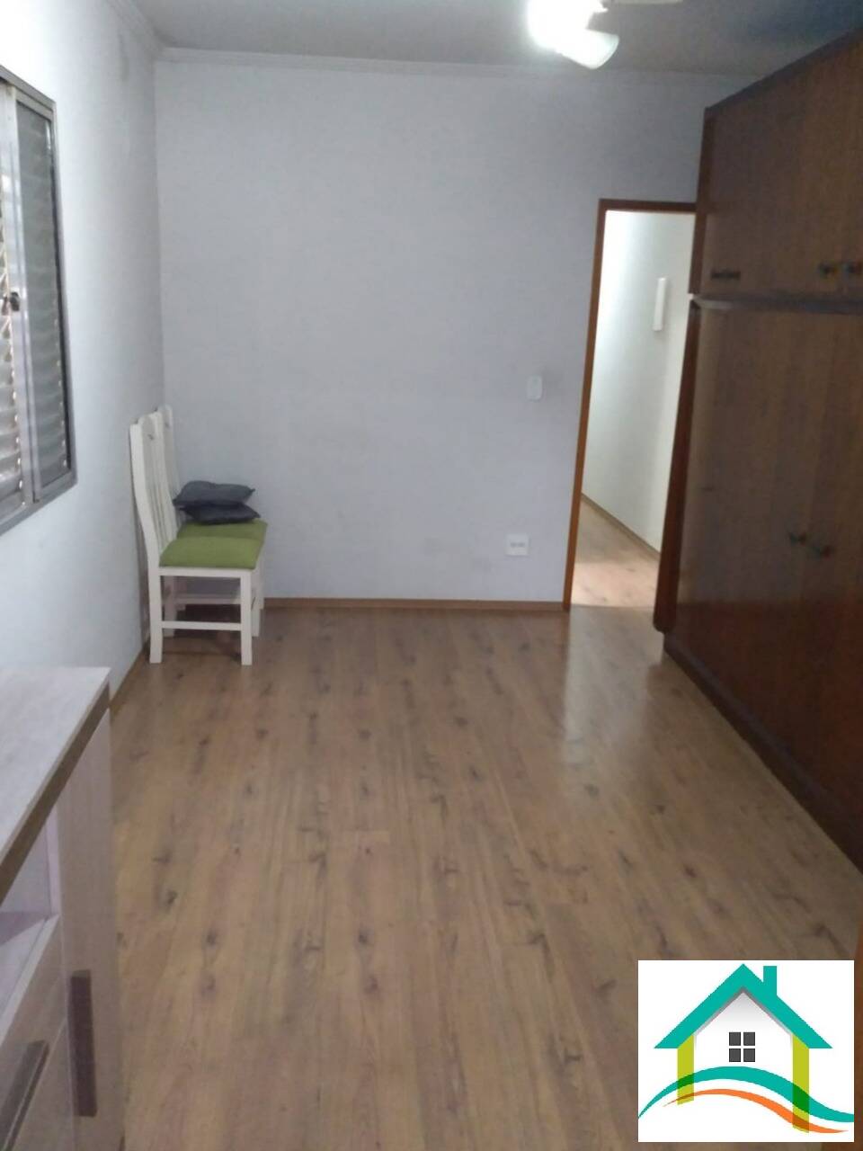 Casa à venda com 3 quartos, 241m² - Foto 13