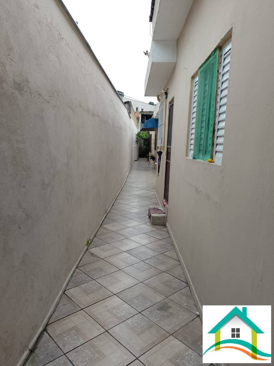 Casa à venda com 4 quartos, 240m² - Foto 20