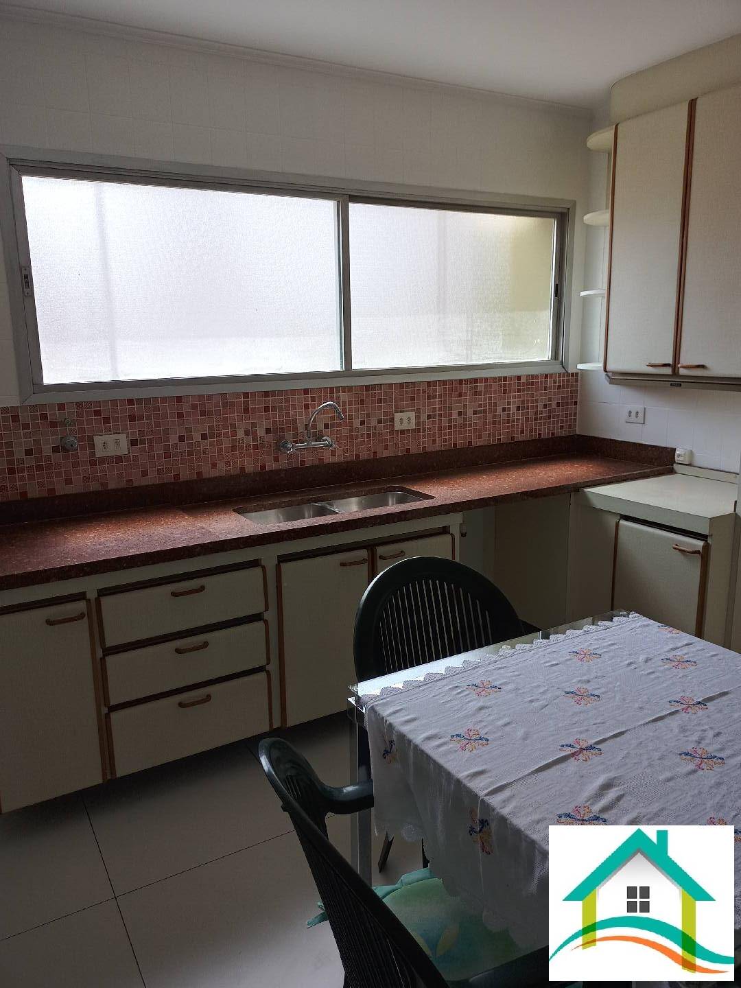 Apartamento à venda com 4 quartos, 180m² - Foto 4