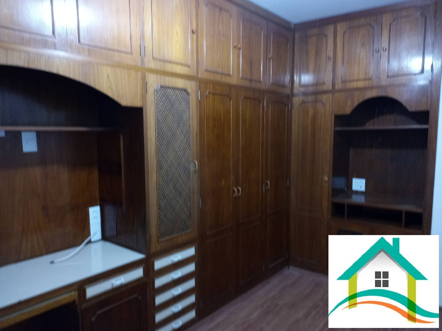 Apartamento à venda com 4 quartos, 180m² - Foto 11