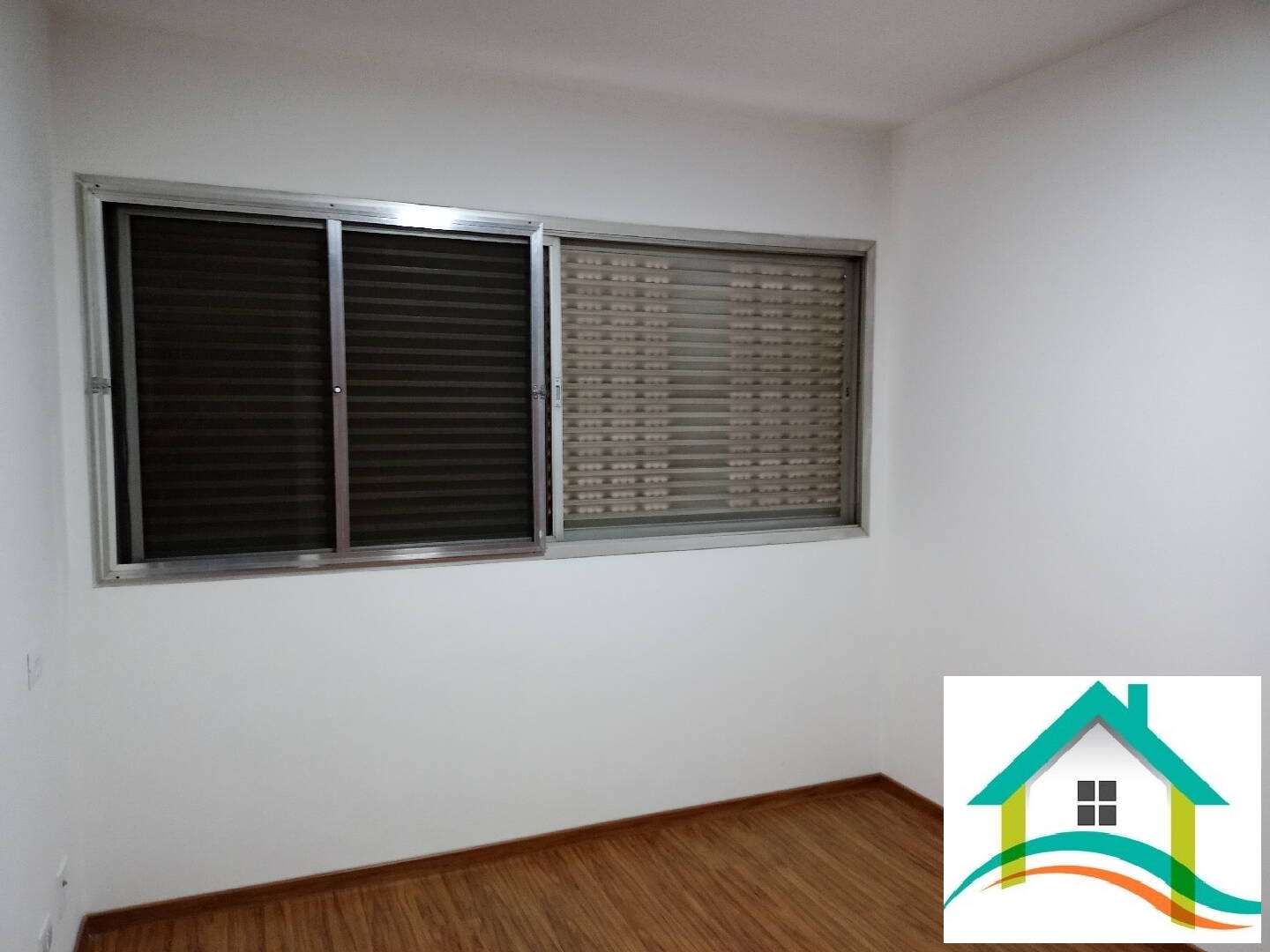 Apartamento à venda com 4 quartos, 180m² - Foto 13