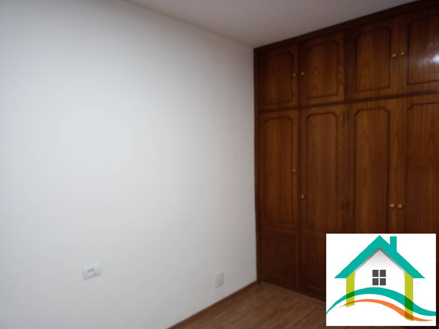 Apartamento à venda com 4 quartos, 180m² - Foto 14