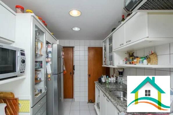 Apartamento à venda com 3 quartos, 105m² - Foto 11