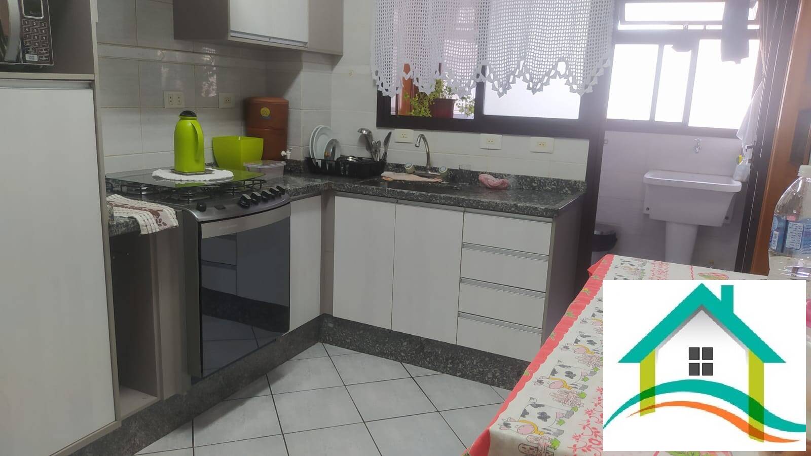 Apartamento à venda com 3 quartos, 139m² - Foto 9