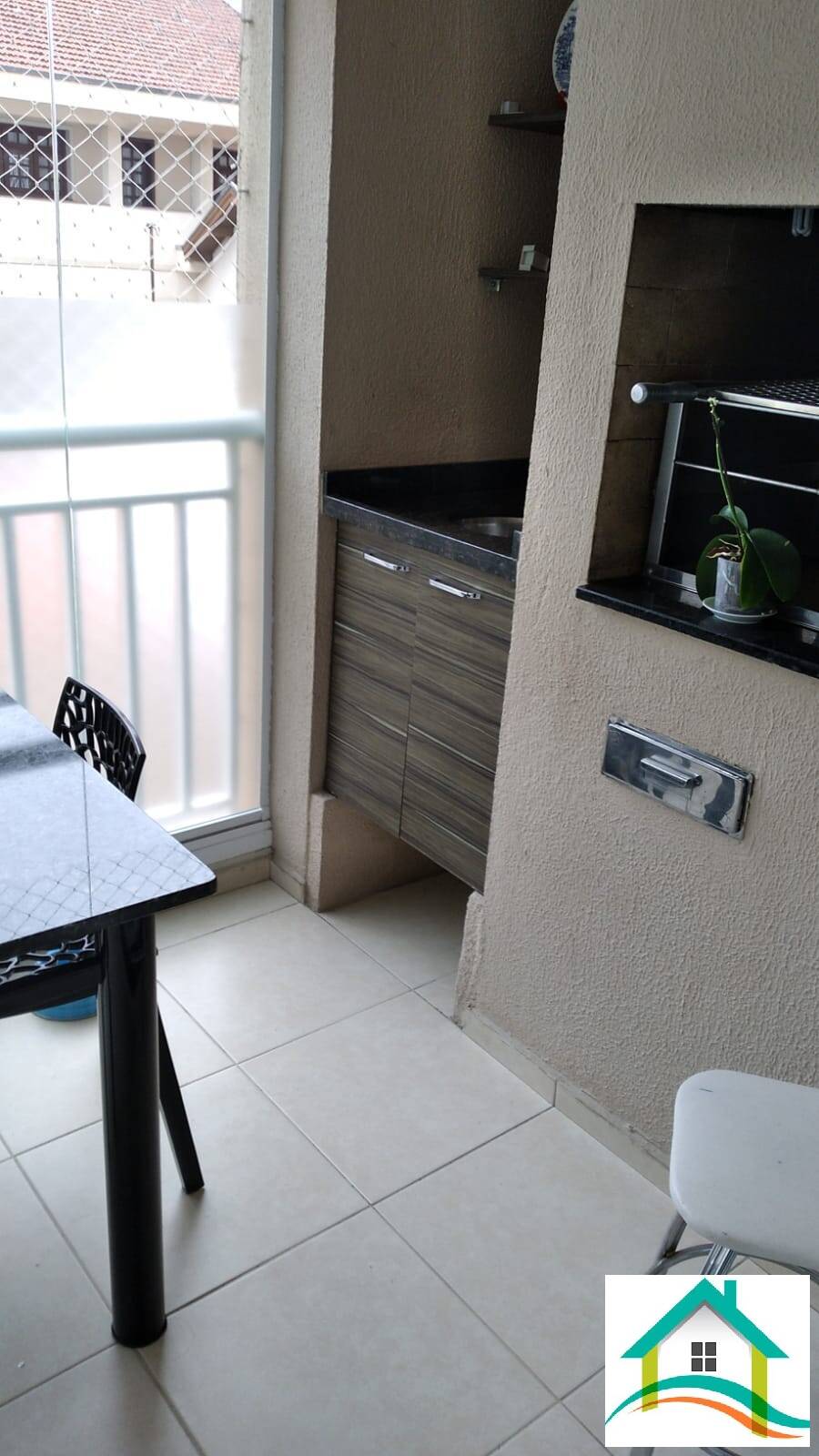 Apartamento à venda com 3 quartos, 100m² - Foto 2