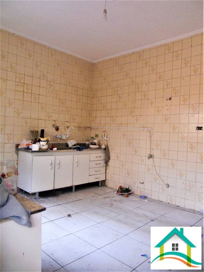 Casa à venda com 4 quartos, 230m² - Foto 24