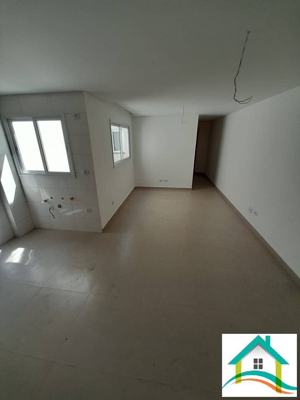 Apartamento à venda com 2 quartos, 113m² - Foto 2