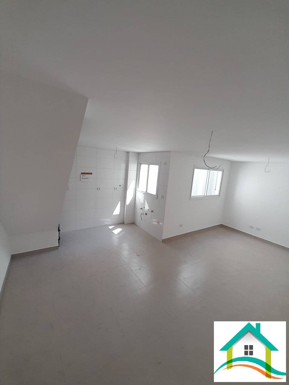 Apartamento à venda com 2 quartos, 113m² - Foto 1