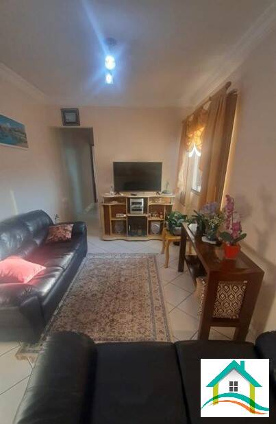 Apartamento à venda com 2 quartos, 70m² - Foto 1