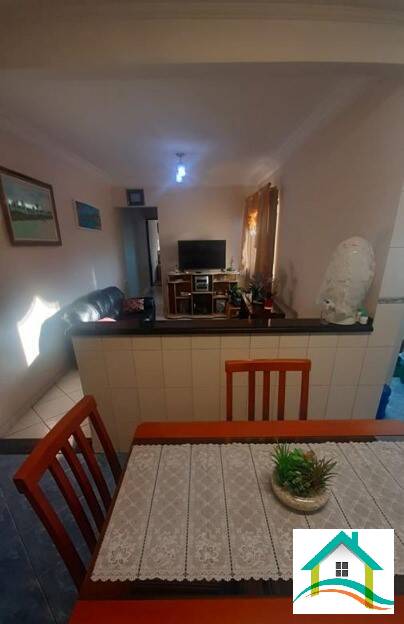 Apartamento à venda com 2 quartos, 70m² - Foto 2