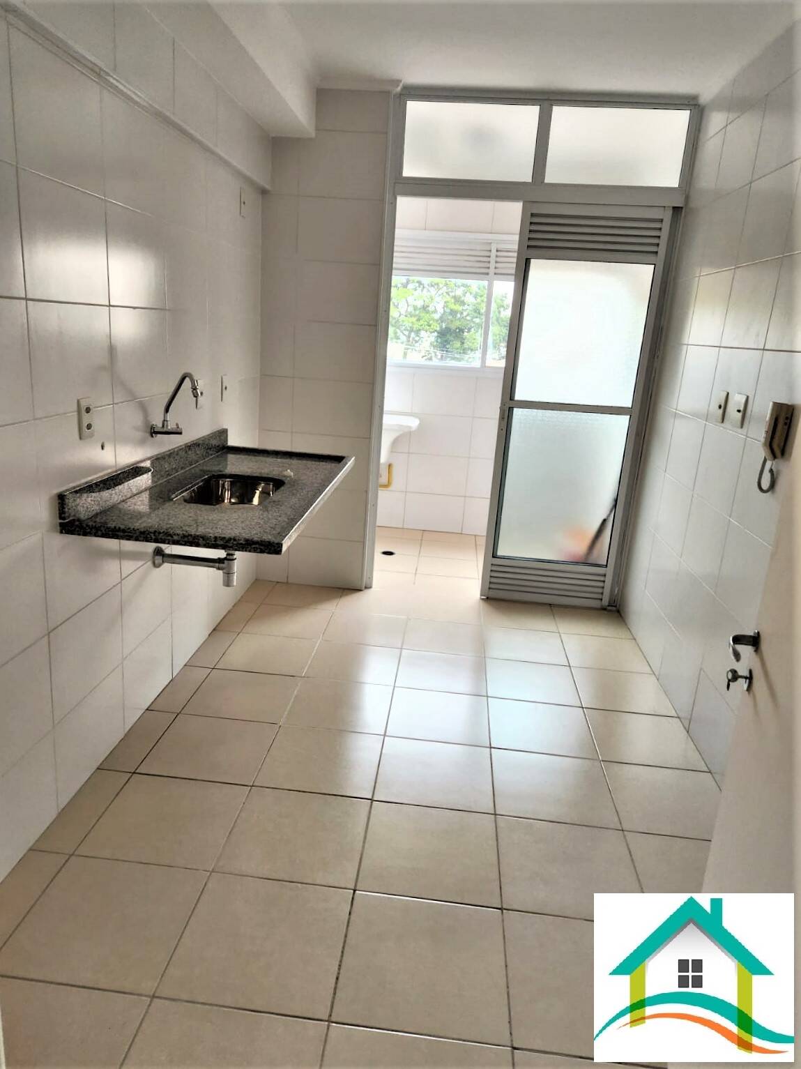 Apartamento à venda com 2 quartos, 69m² - Foto 11