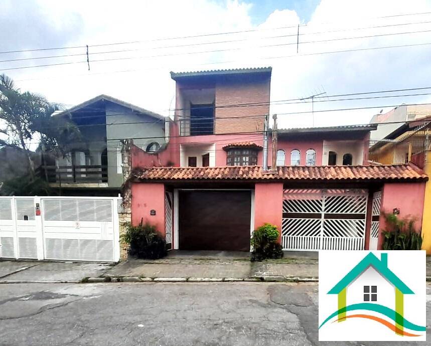 Sobrado à venda com 3 quartos, 200m² - Foto 2