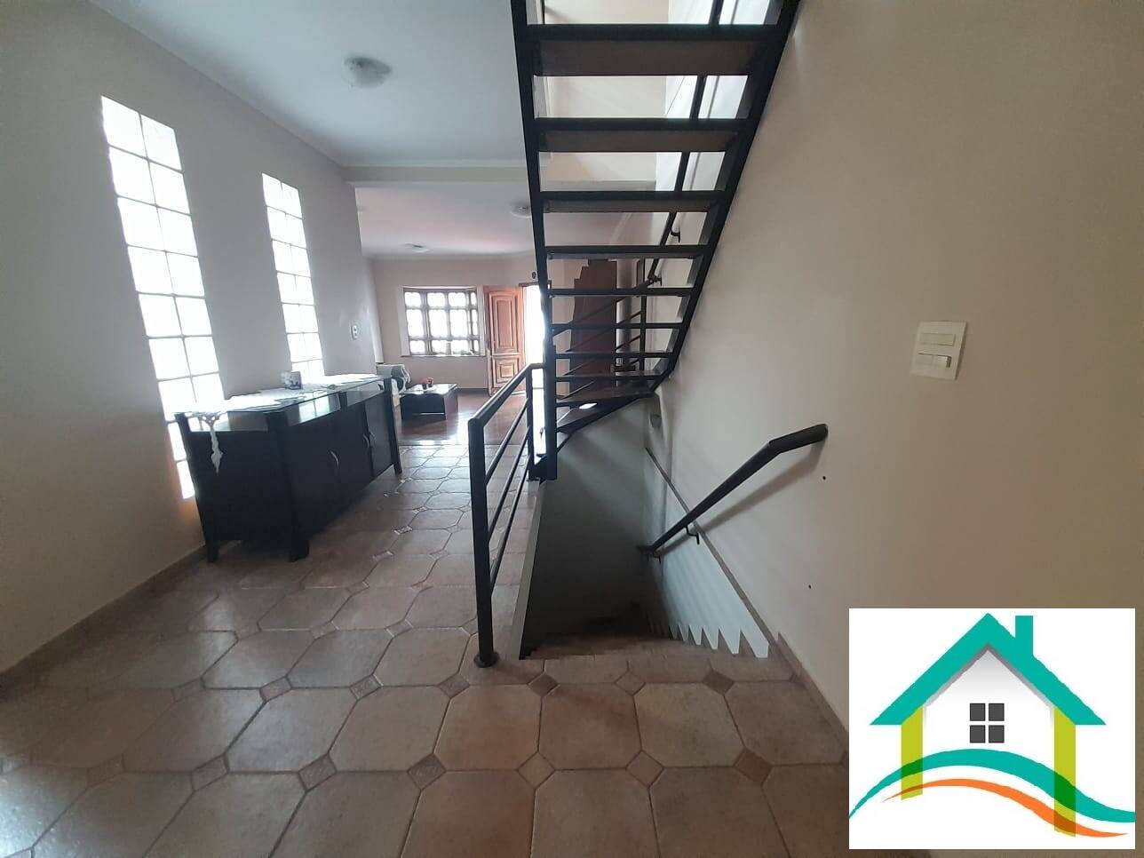 Sobrado à venda com 3 quartos, 200m² - Foto 35