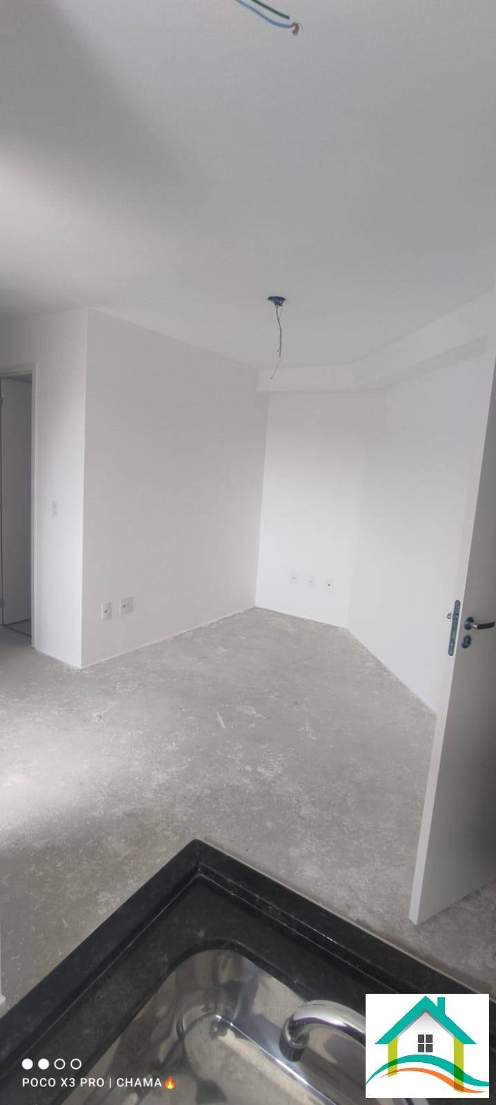 Apartamento à venda com 2 quartos, 40m² - Foto 6