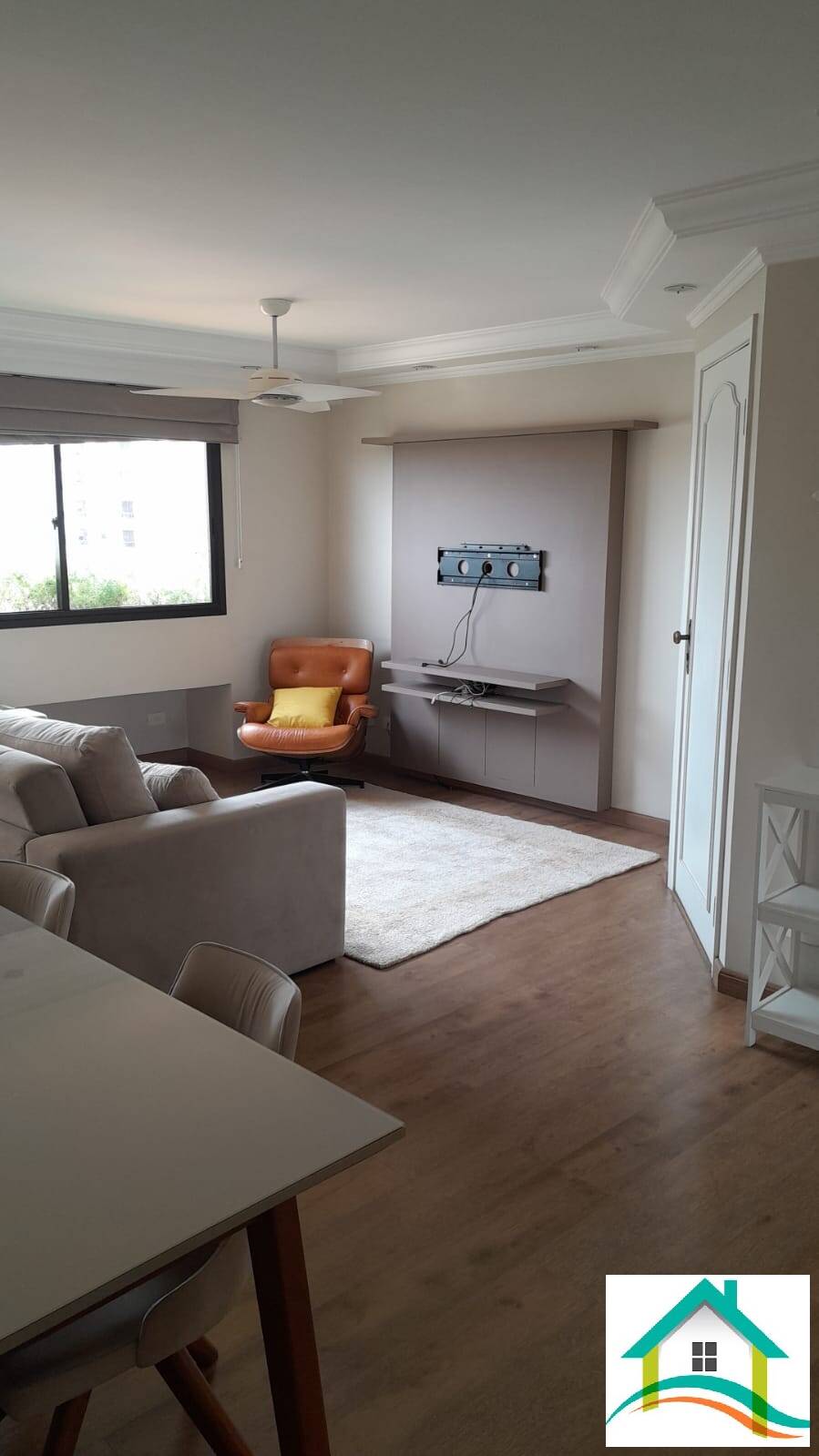 Apartamento à venda com 3 quartos, 112m² - Foto 2