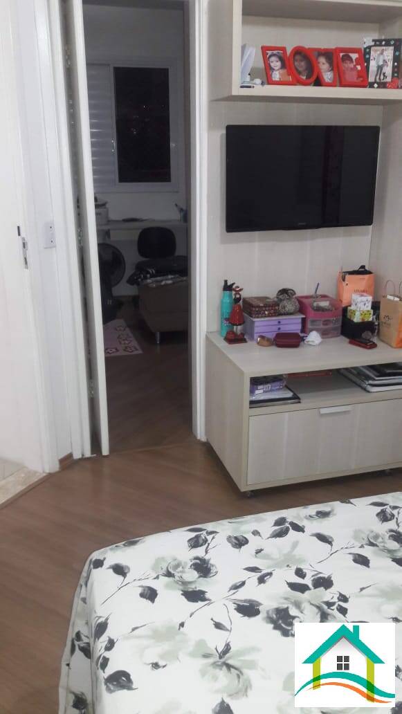 Apartamento à venda com 3 quartos, 77m² - Foto 9