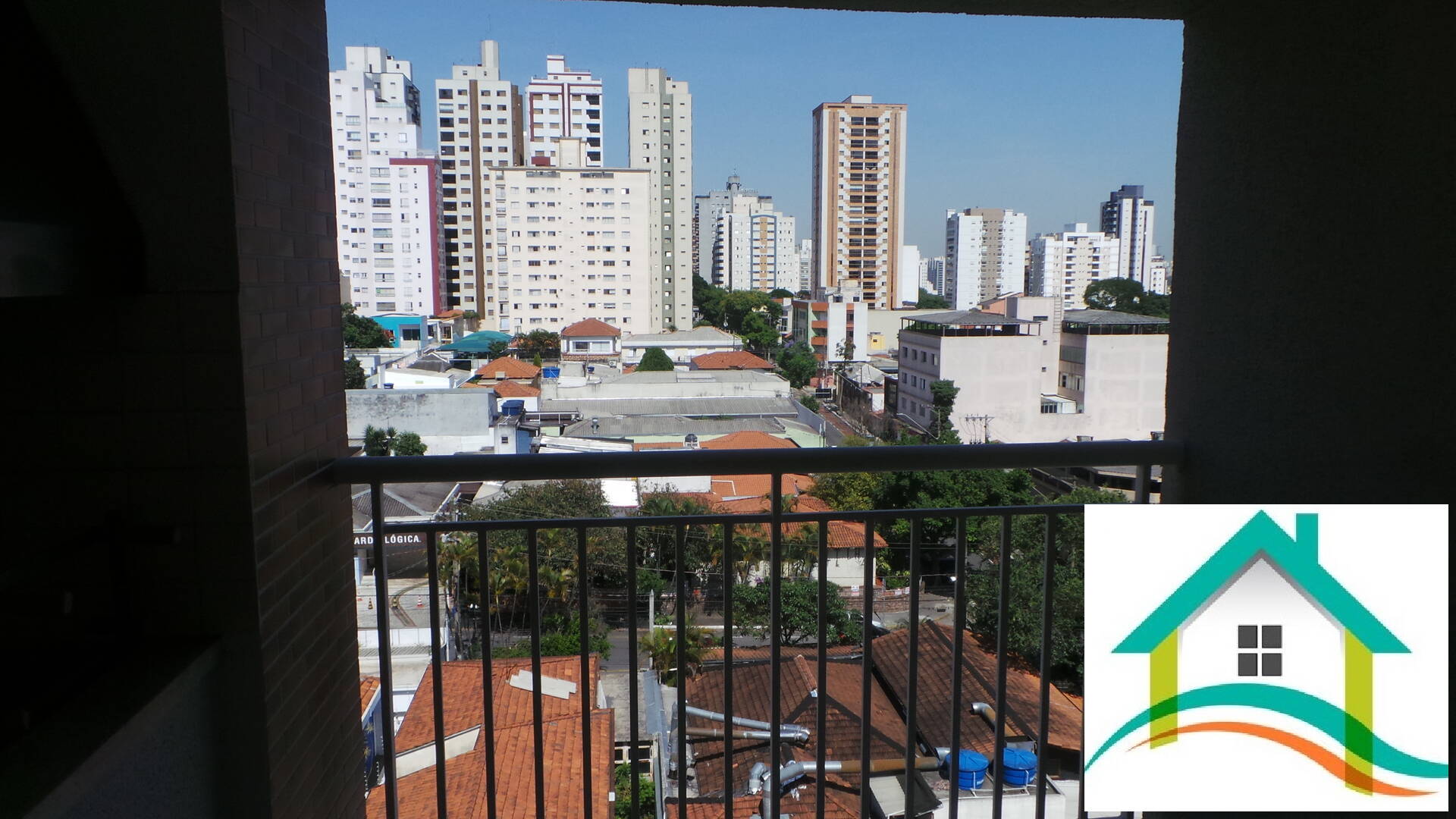 Apartamento à venda com 2 quartos, 68m² - Foto 3