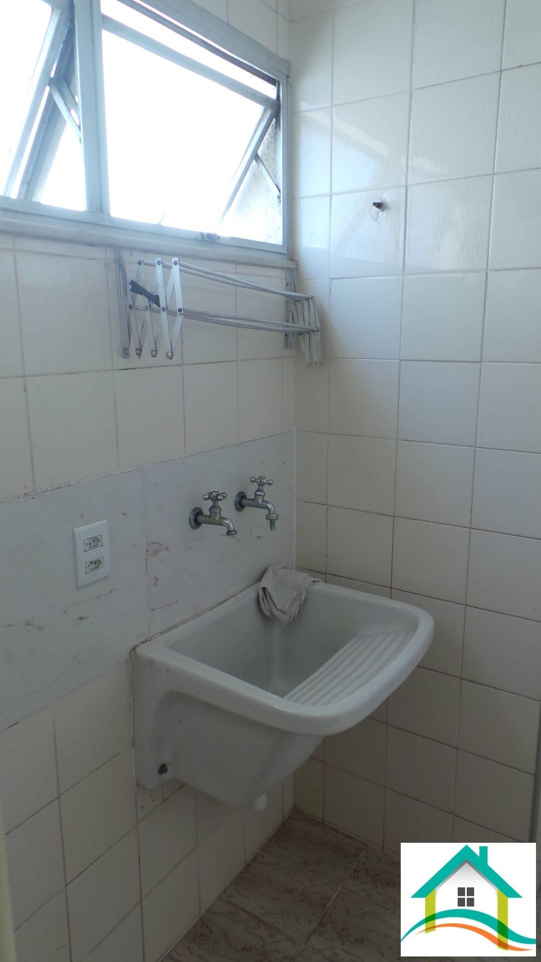 Apartamento à venda com 2 quartos, 62m² - Foto 9